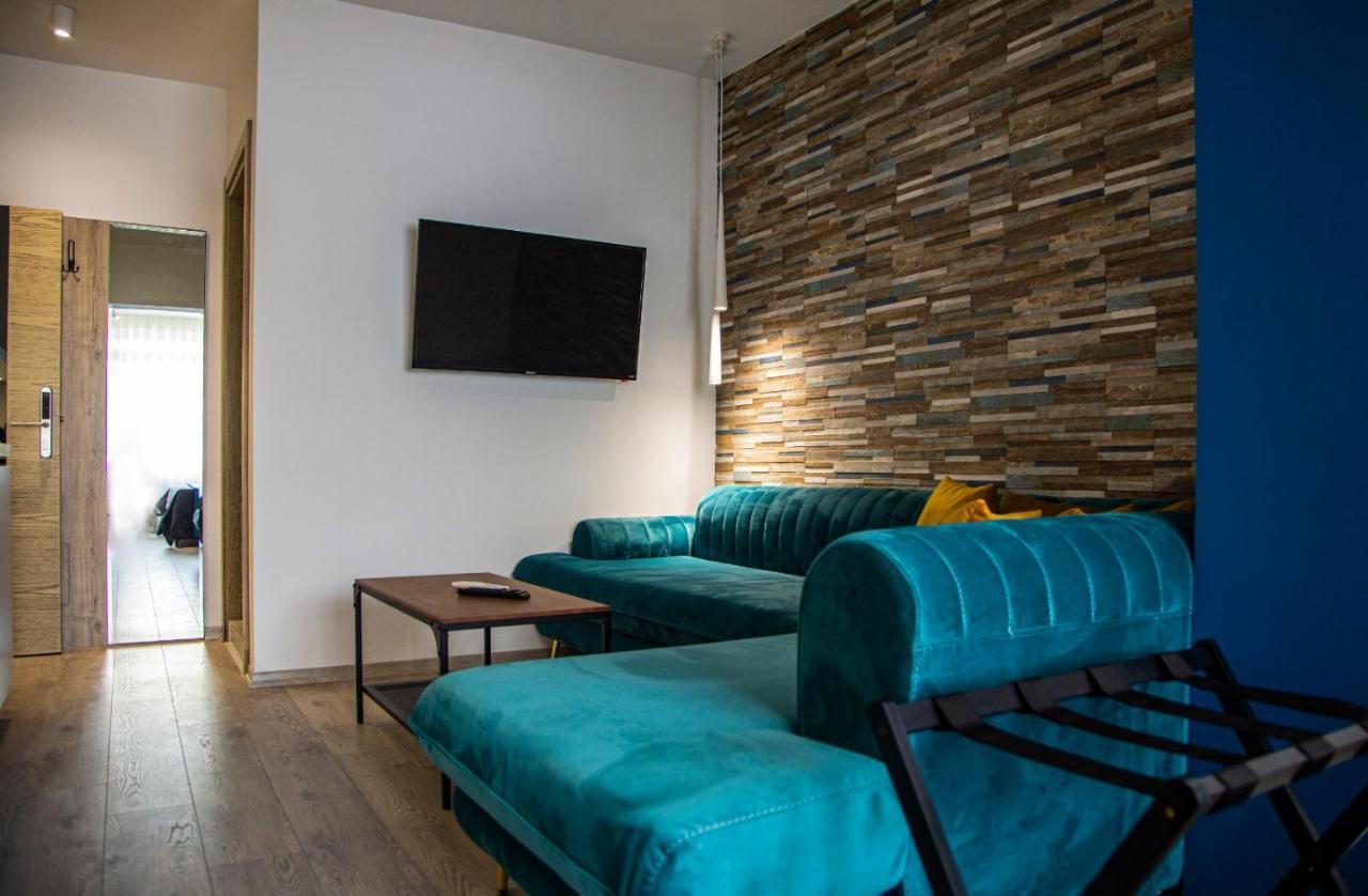 Lucas Central Premium Studios Tiran Dış mekan fotoğraf